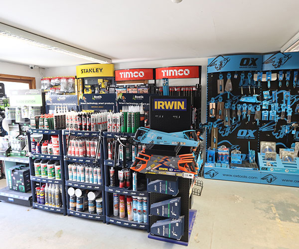 Builders Merchants Torquay {{brizy_dc_image_alt imageSrc=